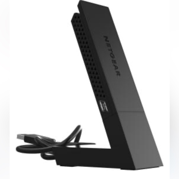 New! NETGEAR® AC1200 WiFi USB Adapter
802.11 ac Dual Band, USB 3.0 - Picture 2 of 8